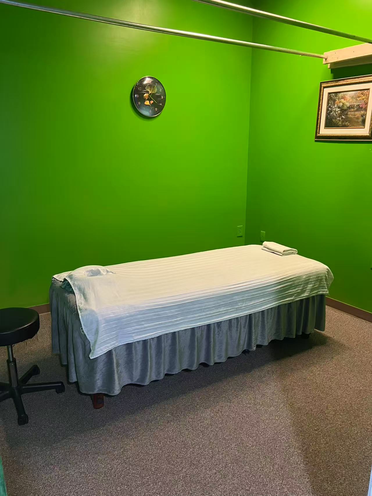 Amy's Massage gallery image